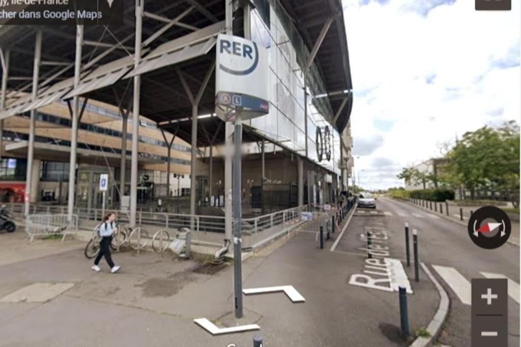 Studio Cergy 5 Min De La Gare Exterior photo